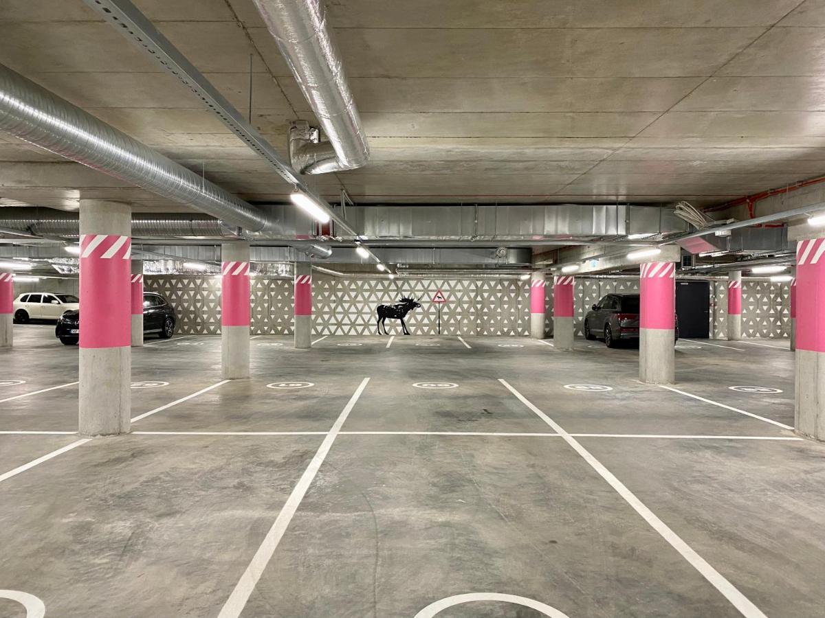 Elegance Apartment - City Centre Free Parking Tallinn Eksteriør billede